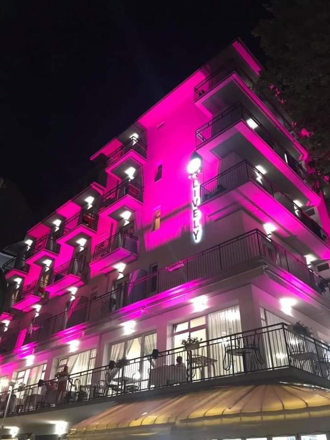 Lively Hotel Беллария-Иджеа-Марина Экстерьер фото